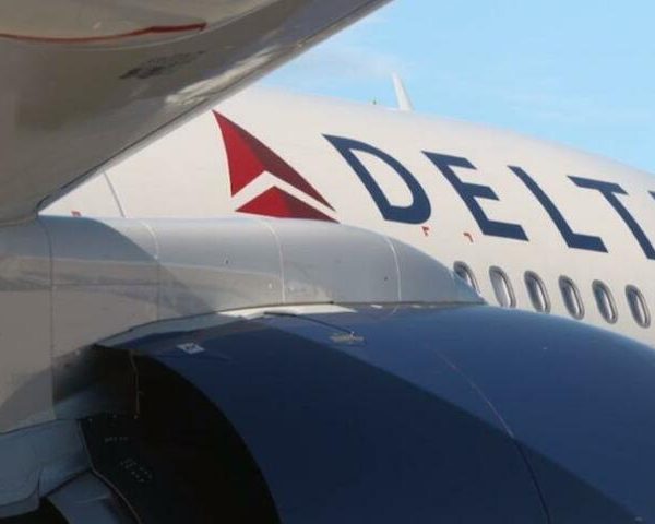 Thanksgiving holiday travel on Delta